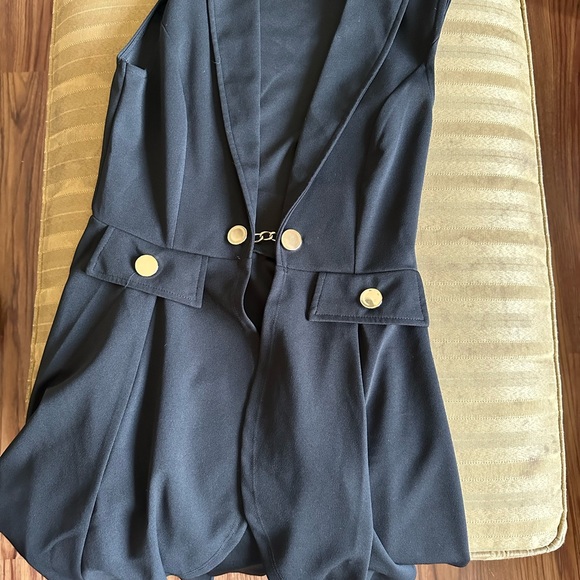 Bundle of clothes! Size small - us 2-4 - Picture 15 of 15